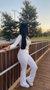 680700896: Chica busca chico en Sevilla