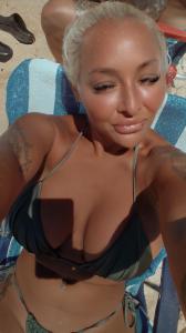 613923830: Chica busca chico en Alicante