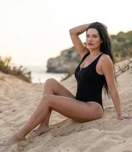 617969907: Chica busca chico en Málaga