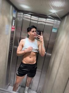 662421374: Chico busca chica en Zaragoza