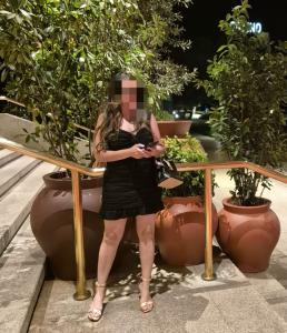 745026796: Chica busca chico en Madrid