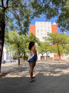 641849044: Chica busca chico en Sevilla