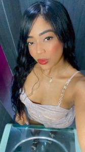 647163074: Chica busca chico en Málaga