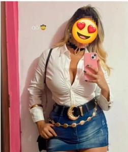 647247950: Chica busca chico en Navarra