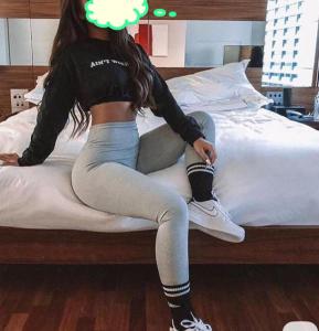 696080761: Chica busca chico en La Coruña