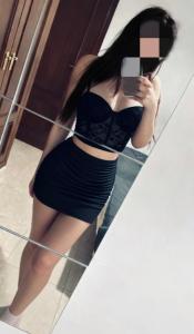 671072301: Chica busca chico en Málaga