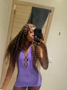 632896315: Chica busca chico en Lérida