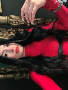 613325767: Chica busca chico en Gerona