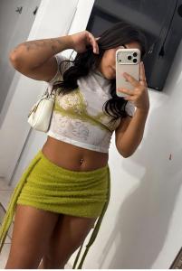 613792580: Chica busca chico en Lugo