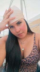 654940007: Chica busca chico en Málaga