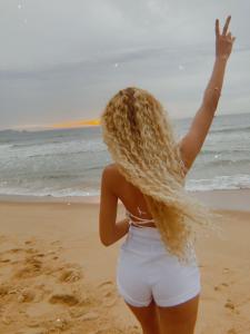 685372541: Chica busca chico en Las Palmas