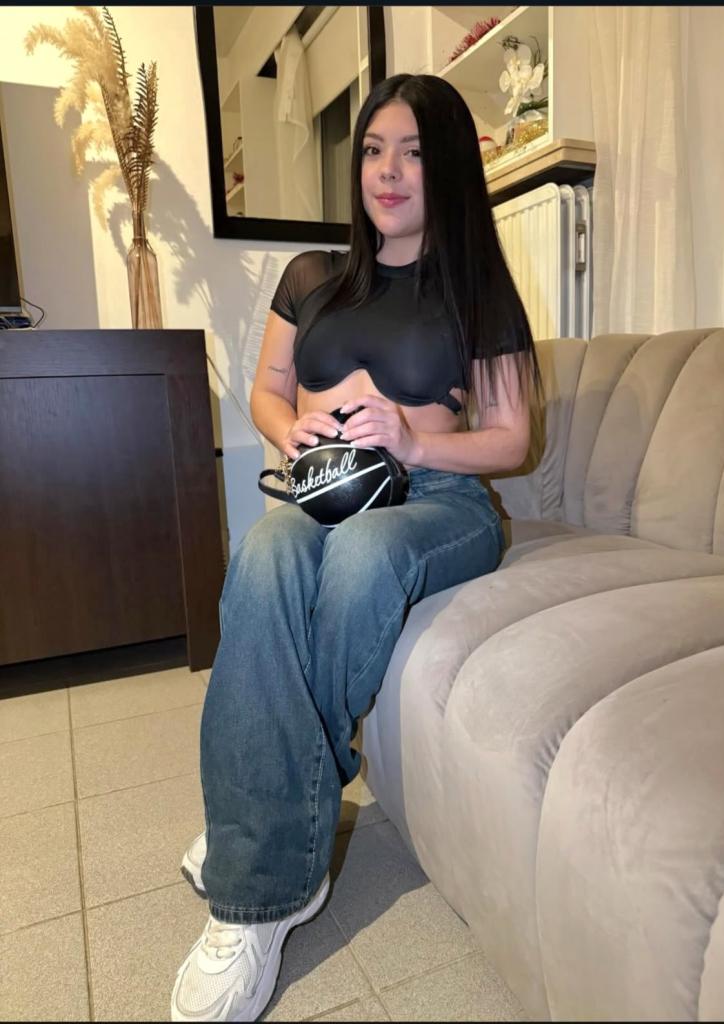 Chica busca chico en Alicante: 