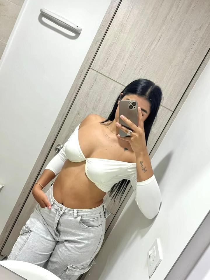 642744246: Chica busca chico en Castellón