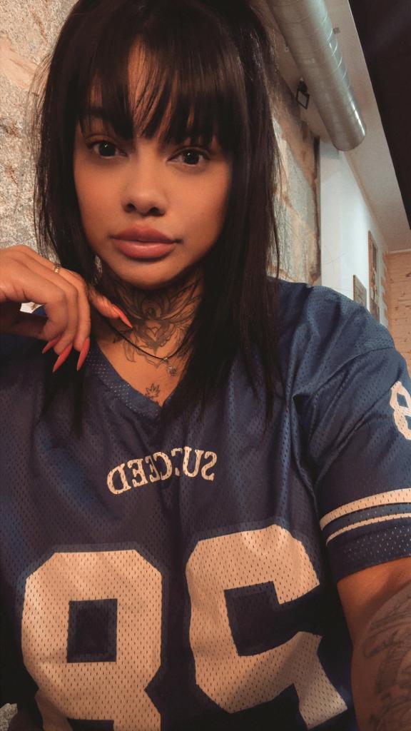 Chica busca chico en Orense: Chica busca chico