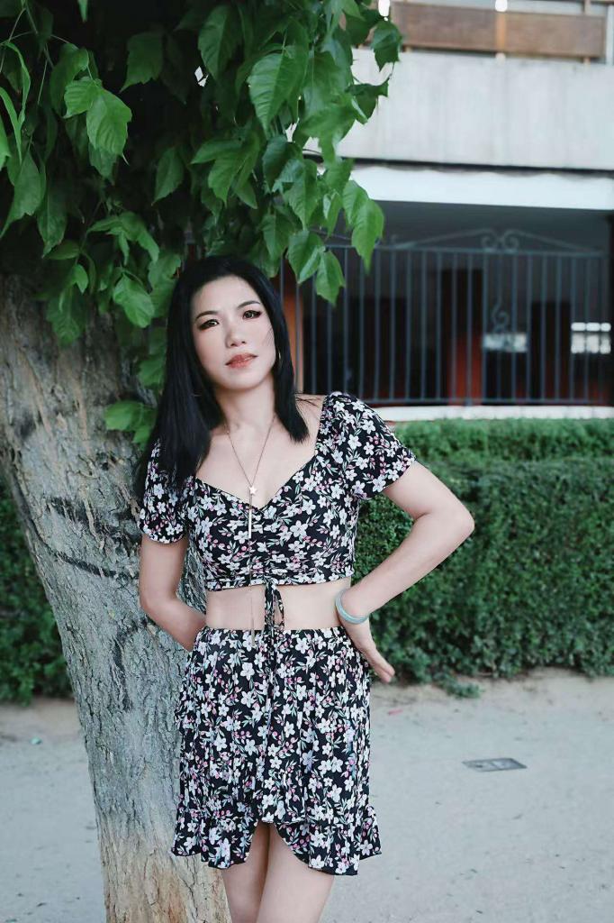 Chica busca chico en Granada: 