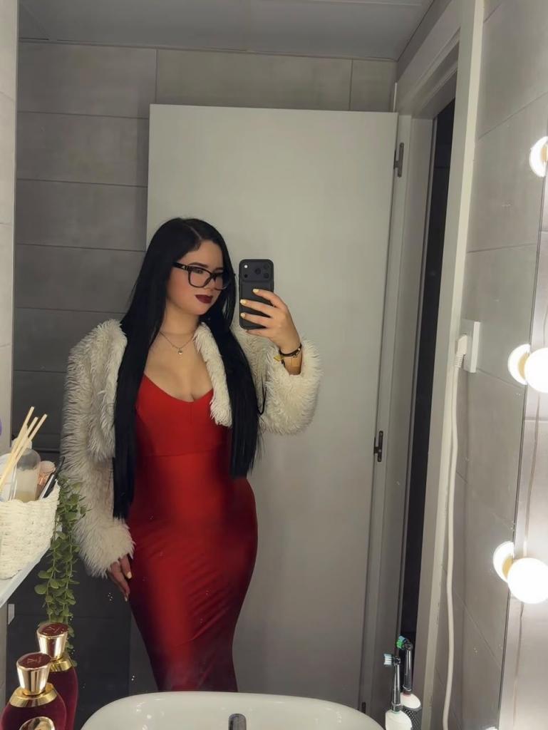 Chica busca chico en Tenerife: Chica busca chico