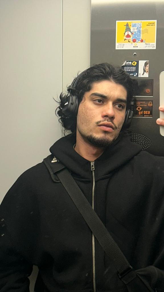 602645893: Chico busca chica en Asturias