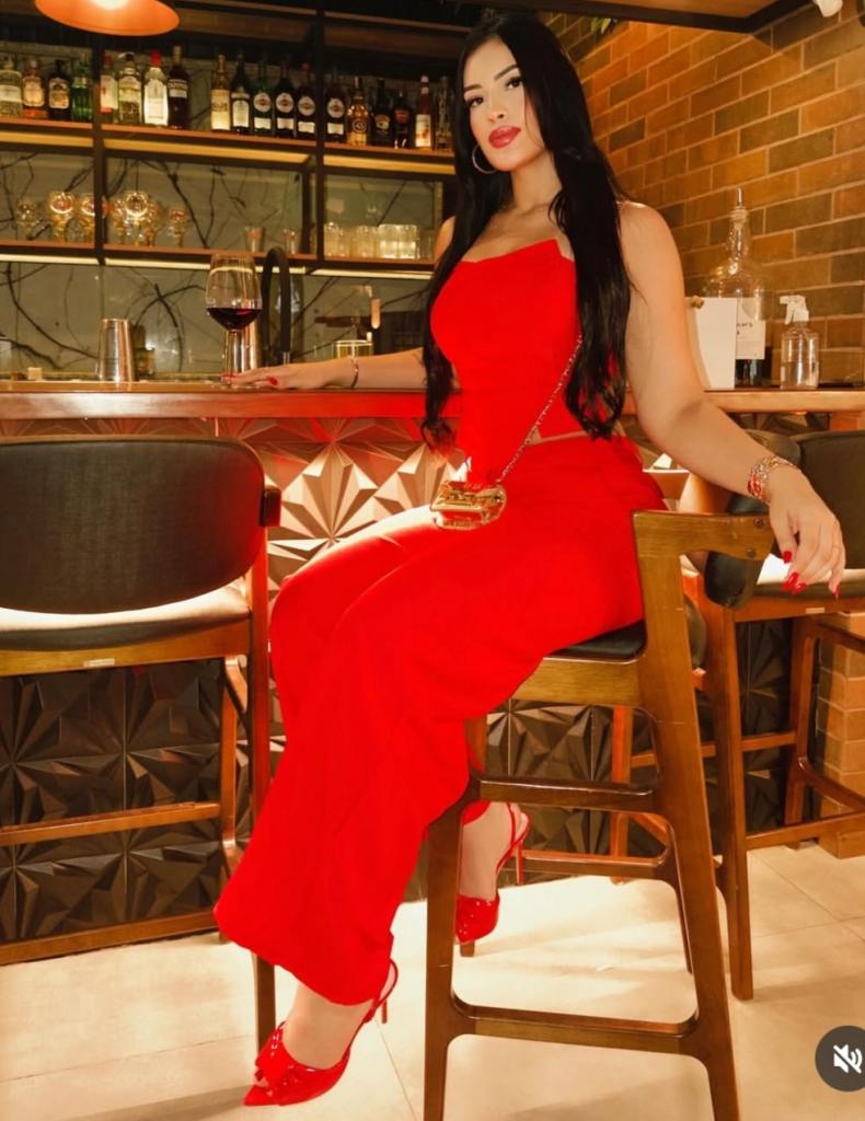 Chica busca chico en Mallorca: Chica busca chico