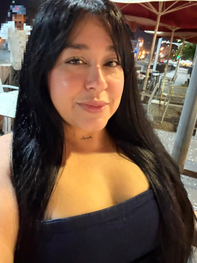 Chica busca chico en Tenerife: 