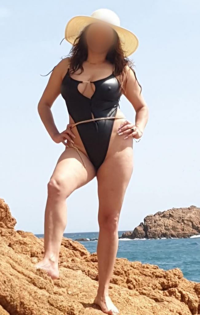 677155524: Chica busca chico en Barcelona