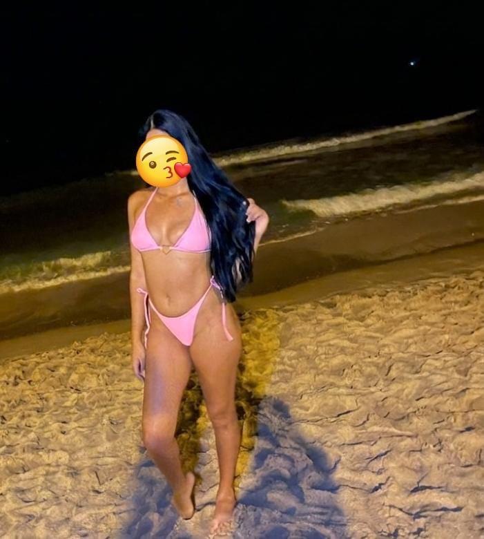 Chica busca chico en Alicante: Chica busca chico