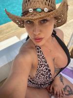 648981770: Chica busca chico en Pontevedra