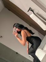 613325767: Chica busca chico en Gerona