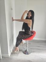 630978452: Chica busca chico en Madrid