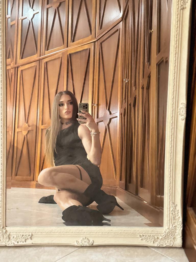 627393340: Travesti en Tenerife