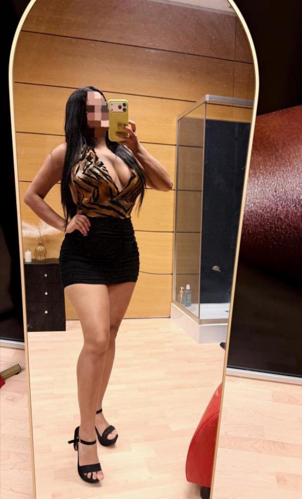 Chica busca chico en Sevilla: 