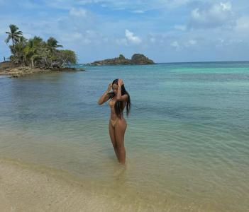 612238918: Chica busca chico en Barcelona