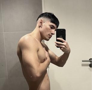 641378847: Chico busca chica en Barcelona