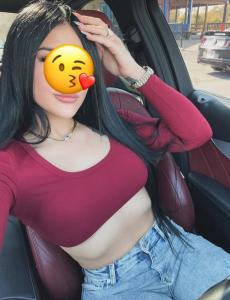 600415117: Chica busca chico en Barcelona