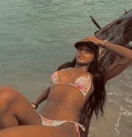 612238918: Chica busca chico en Barcelona