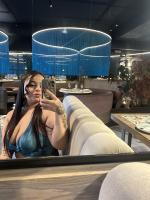 614698082: Chica busca chico en Alicante