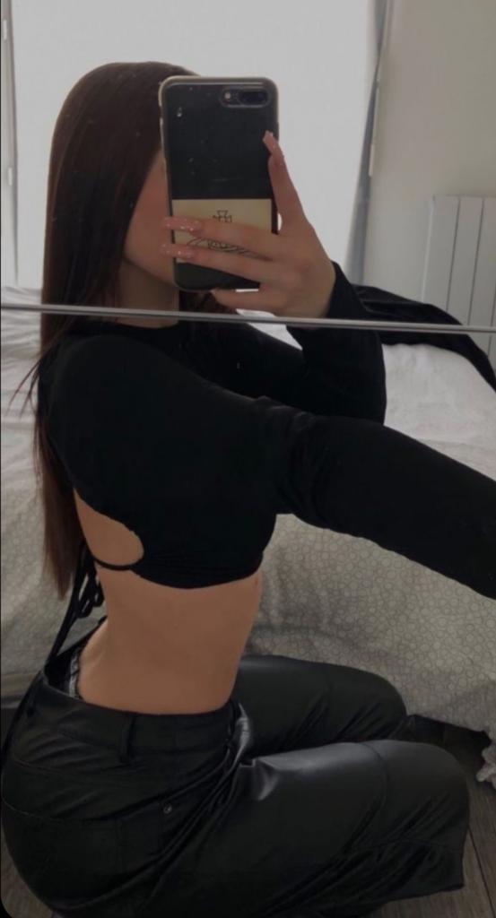 643583788: Chica busca chico en Murcia