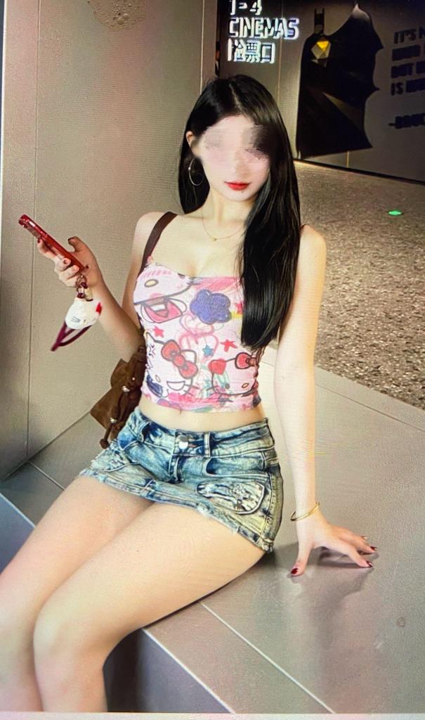 Chica busca chico en Cuenca: 