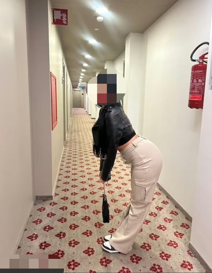 Chica busca chico en Sevilla: 