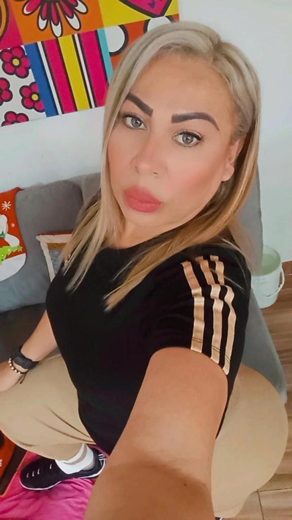 Chica busca chico en Barcelona: 
