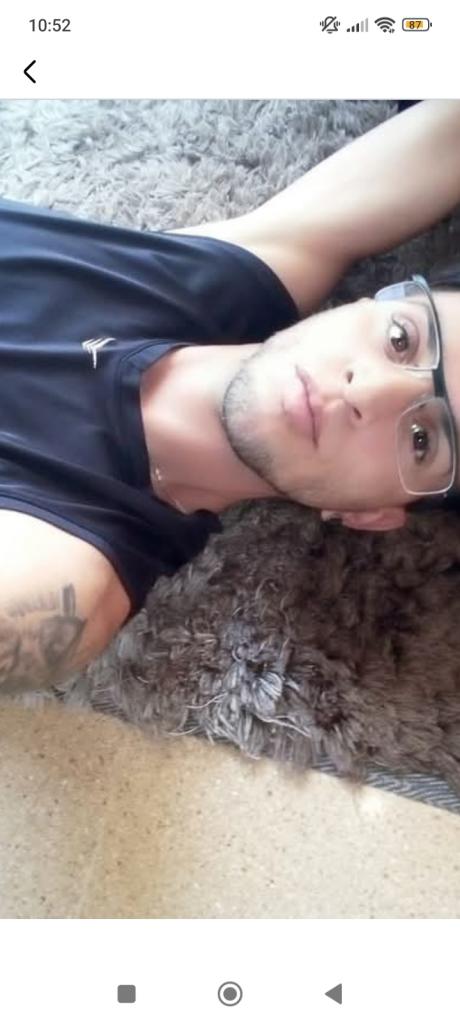 Chico busca chica en Castellón: 