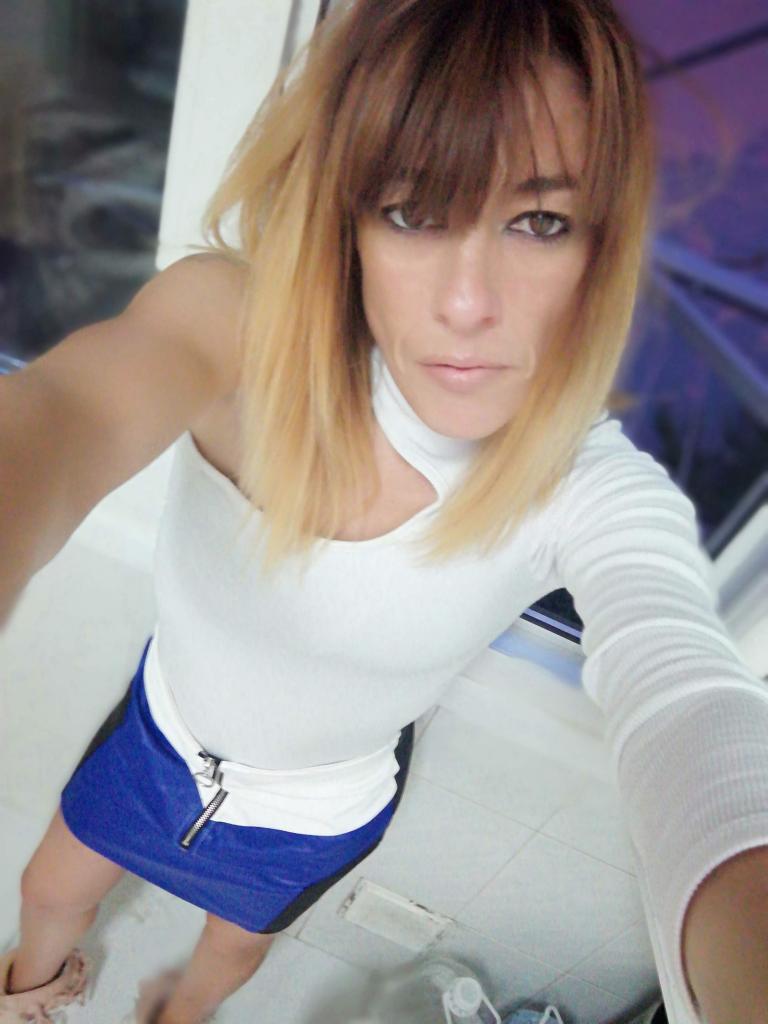 672544828: Chica busca chico en Vizcaya