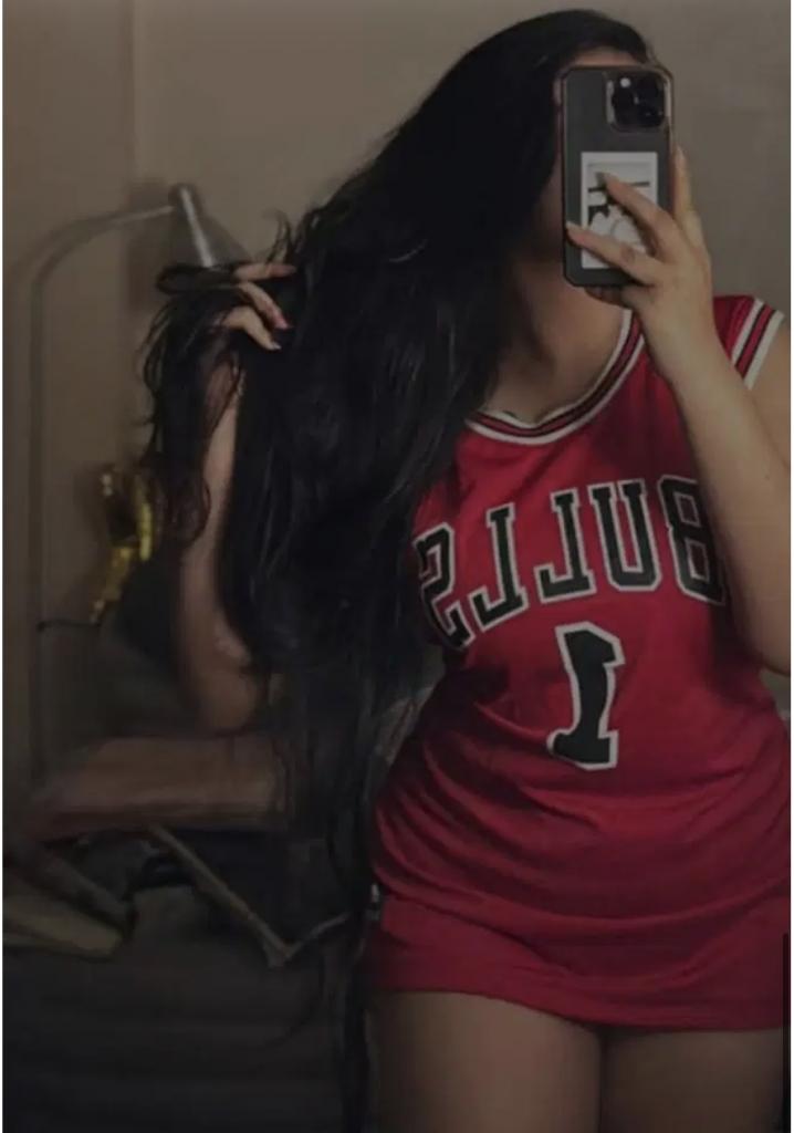 Chica busca chico en Menorca: 