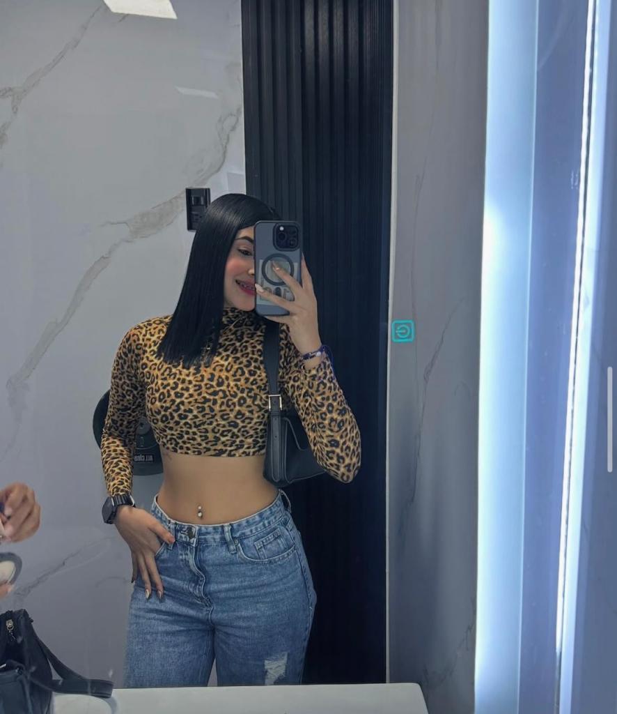 Chica busca chico en Tenerife: 