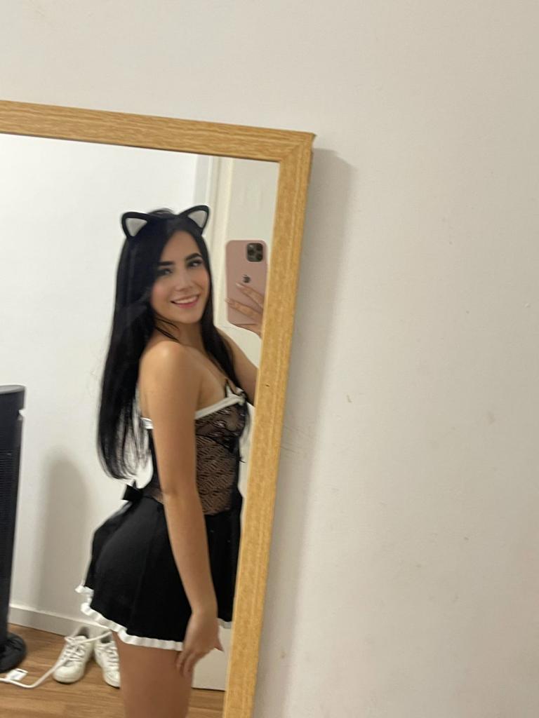 Chica busca chico en Tarragona: Chica busca chico