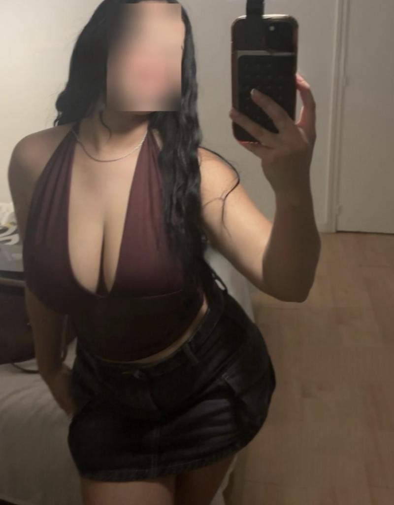 Chica busca chico en Granada: 