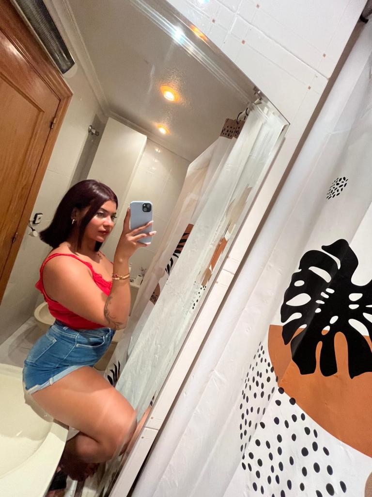 Chica busca chico en Alicante: 