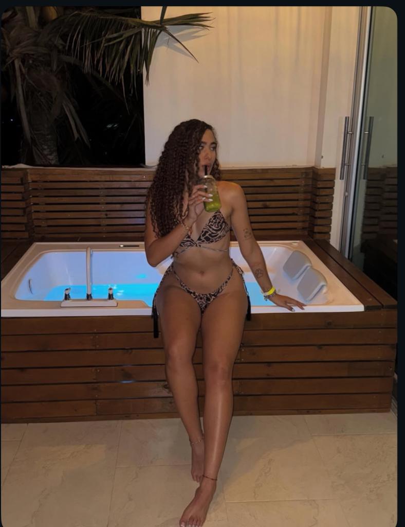 643557573: Chica busca chico en Tenerife