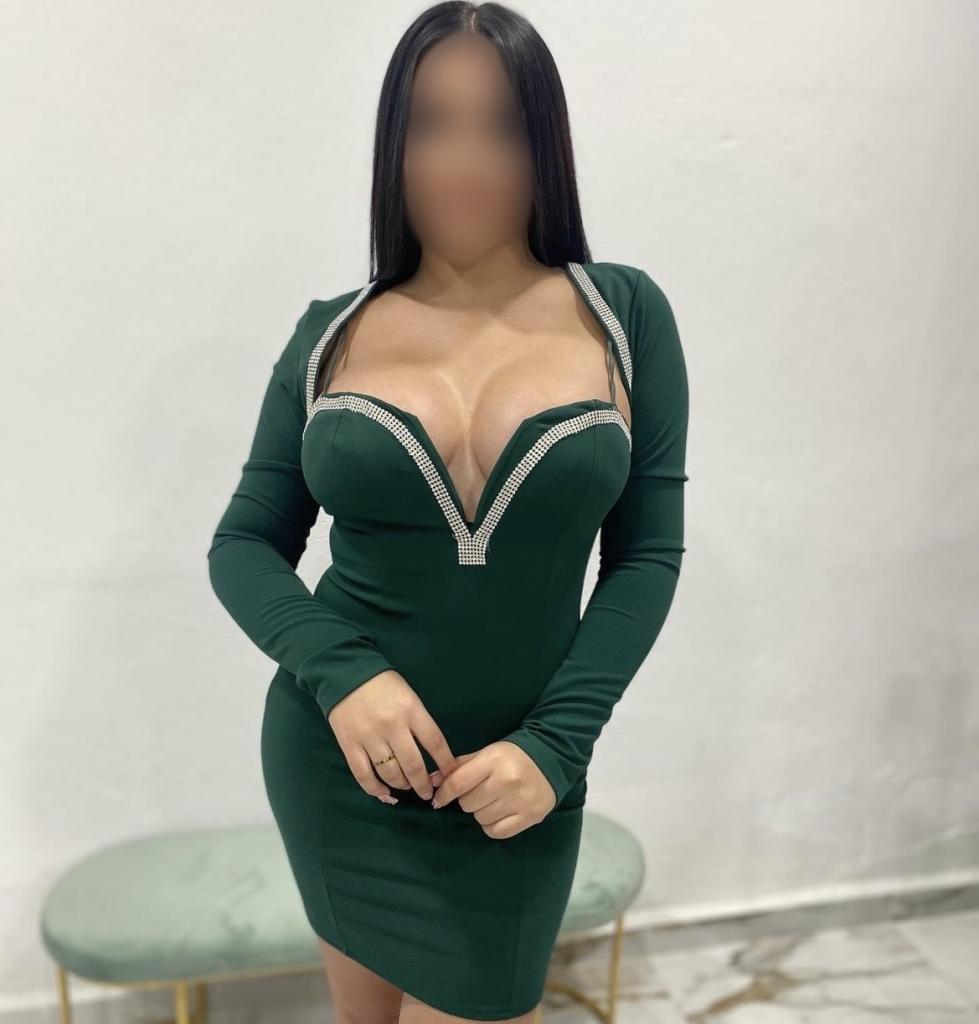 Chica busca chico en Murcia: Chica busca chico