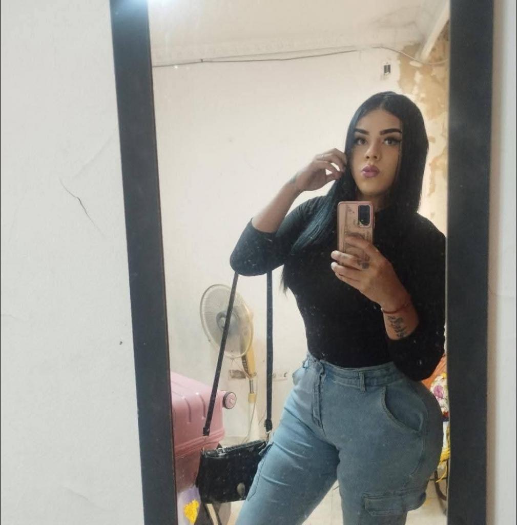615363177: Transexual en Almería