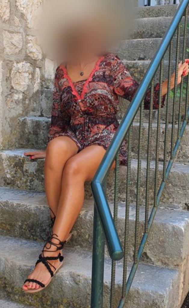 Chica busca chico en Tenerife: 